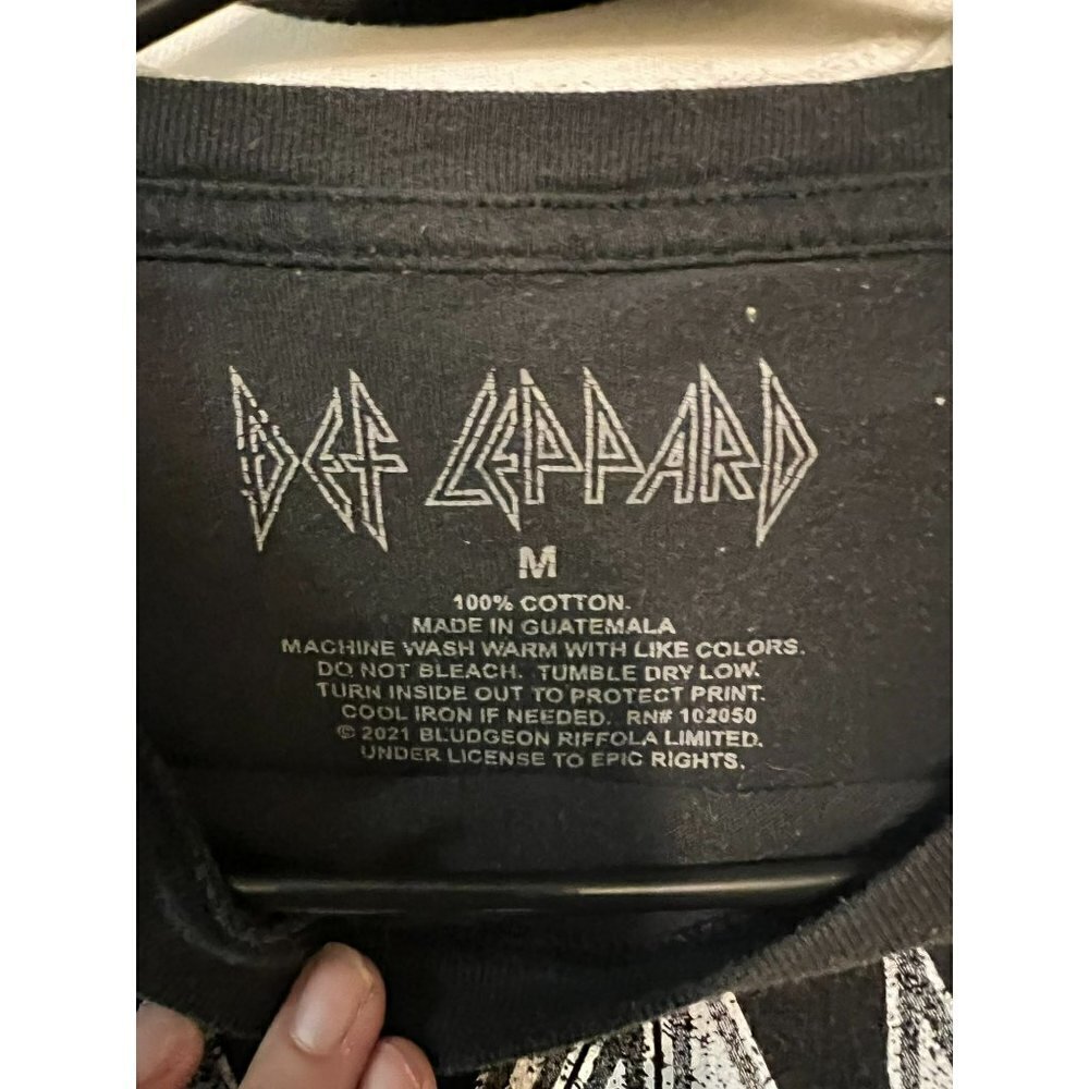 Women's Def Leppard Black T Shirt Size M - Picture 2 of 2